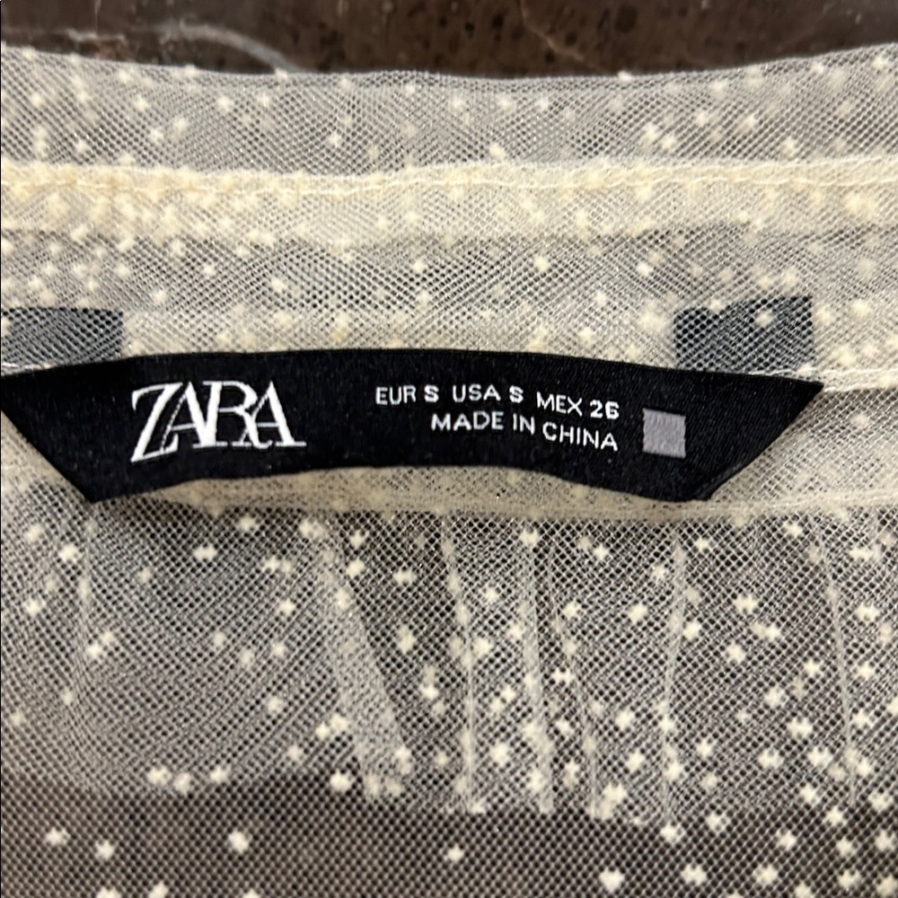 Zara Sheer Cream Blouse with Polka Dots - Picture 8 of 10